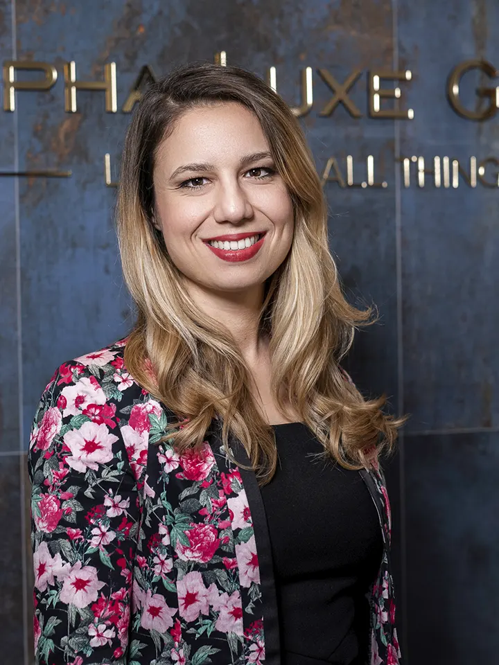 Licencirana agentica za nekretnine i diplomirana pravnica, Marijana Budimir, iz agencije Alpha Luxe Group, Istra, Poreč